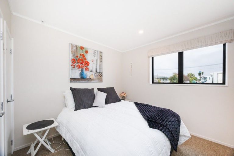 Photo of property in 55 Edinburgh Terrace, Foxton Beach, Foxton, 4815