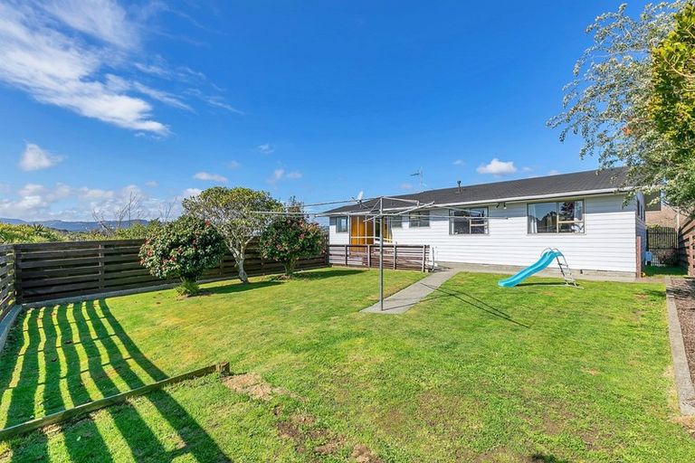 Photo of property in 21 The Mainsail, Whitby, Porirua, 5024