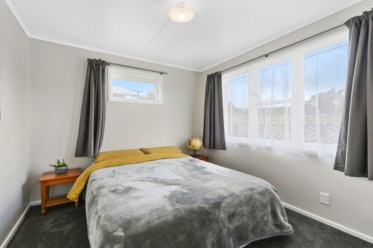 Photo of property in 1/62 Ararino Street, Trentham, Upper Hutt, 5018