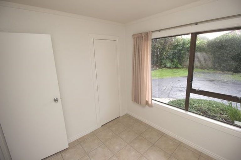 Photo of property in 11 Noel Avenue, Orewa, 0931