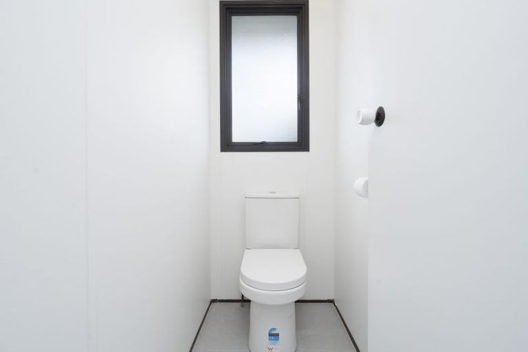 Photo of property in 11 Starforth Place, Henderson, Auckland, 0612