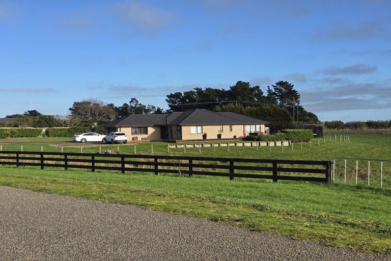 Photo of property in 3 Highland View Drive, Tokomaru, Palmerston North, 4474