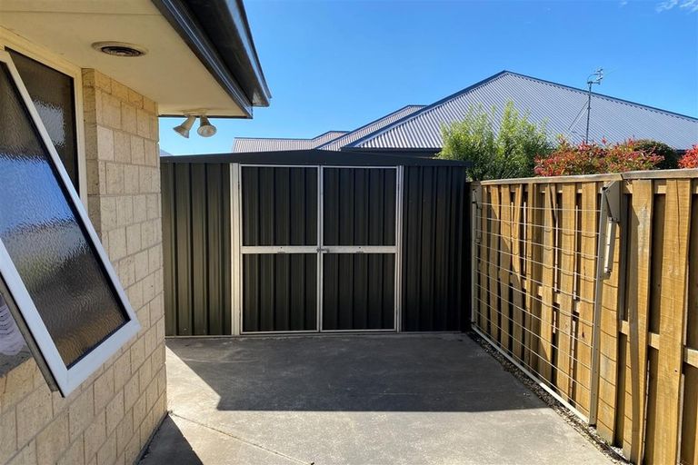 Photo of property in 9 Saracen Avenue, Northwood, Christchurch, 8051