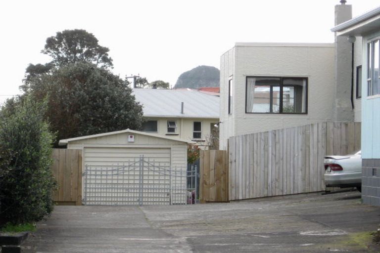 Photo of property in 118 South Road, Spotswood, New Plymouth, 4310
