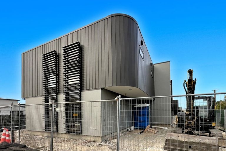 Photo of property in 2/34 Vagues Road, Northcote, Christchurch, 8052