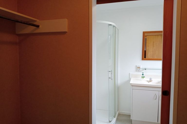 Photo of property in 32b Sailmaker Close, Whitby, Porirua, 5024