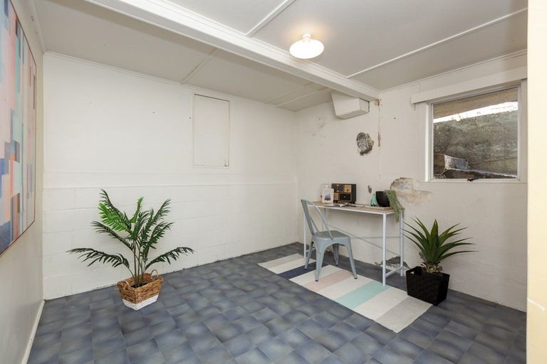 Photo of property in 7 Glen Road, Raumati South, Paraparaumu, 5032