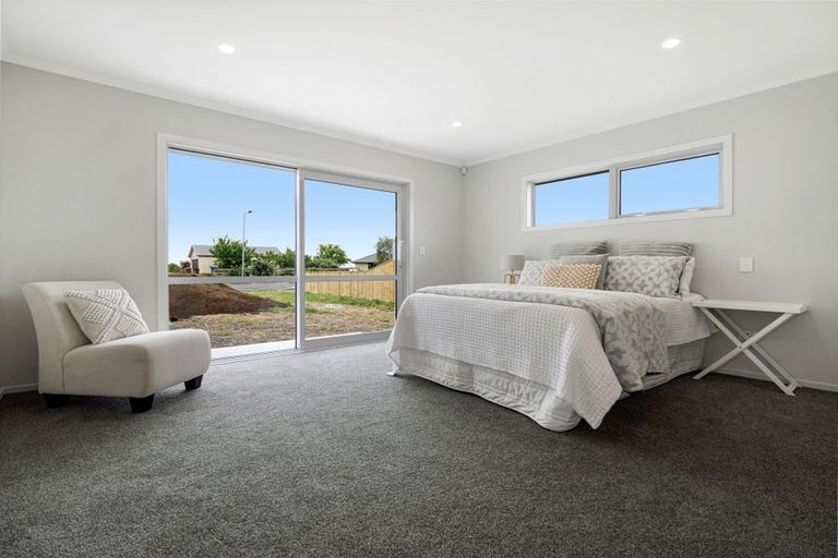 Photo of property in 32 Costello Drive, Ngatea, 3503