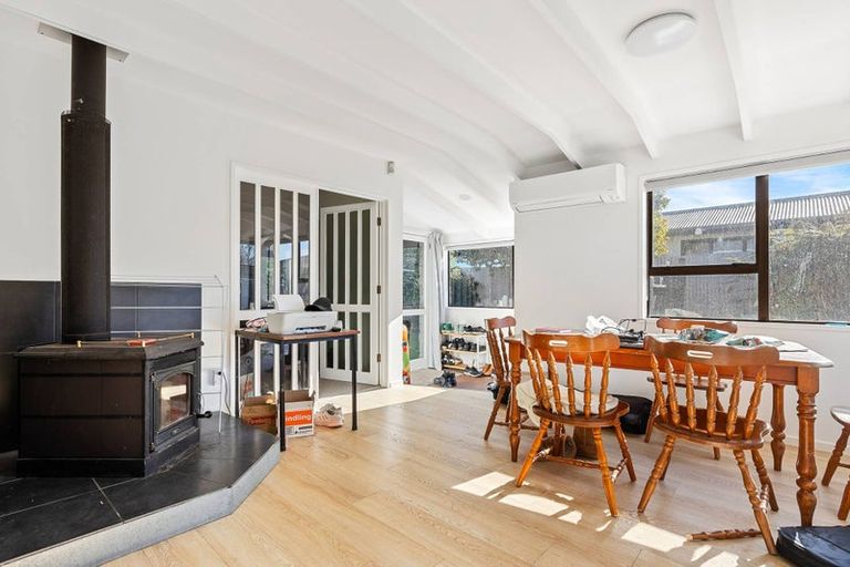 Photo of property in 8 Brixton Street, Islington, Christchurch, 8042