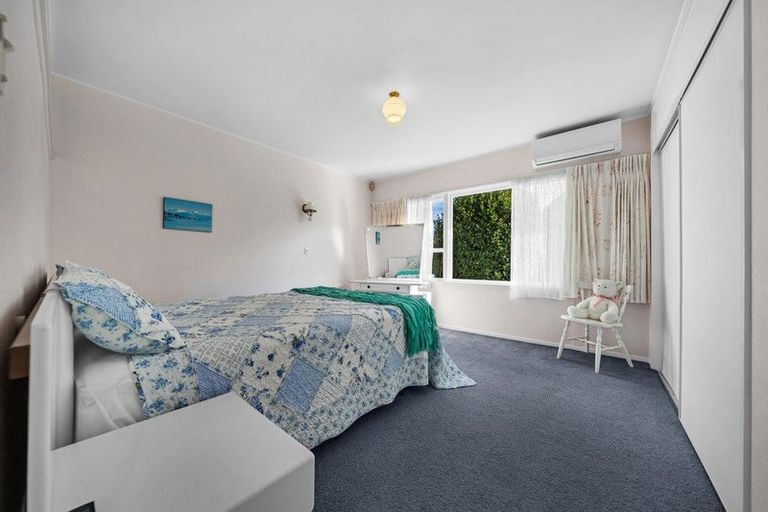Photo of property in 7 Bushlands Place, Opaheke, Papakura, 2113