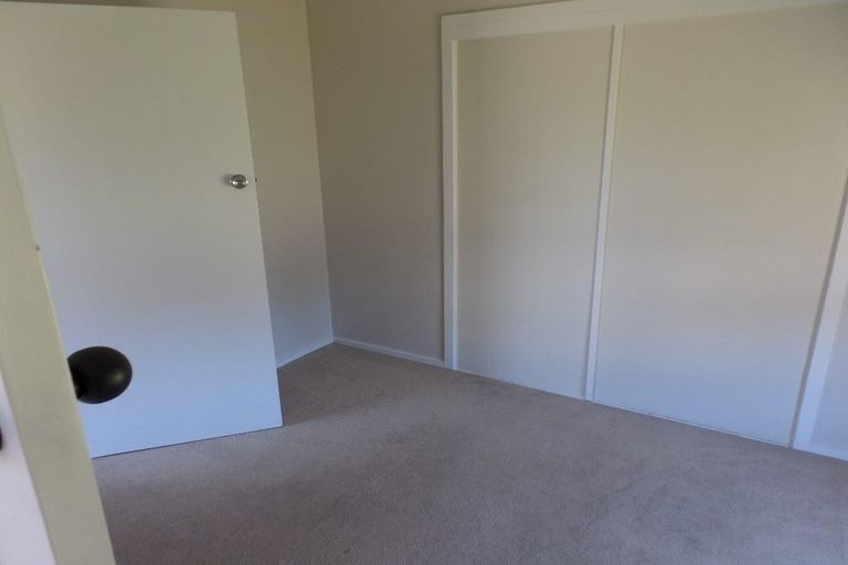 Photo of property in 10 Oakdale Street, Avonhead, Christchurch, 8042