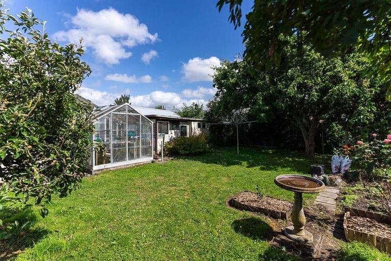 Photo of property in 22 Moheke Avenue, Roslyn, Palmerston North, 4414