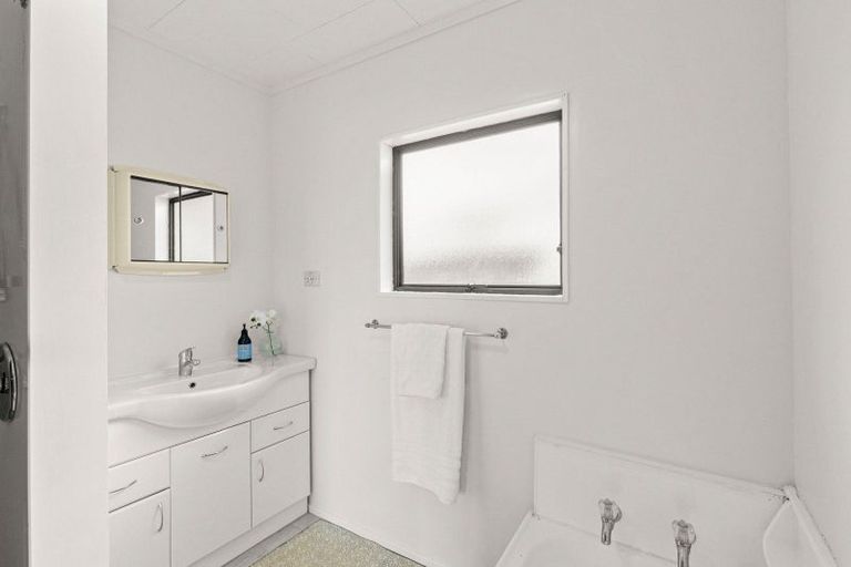 Photo of property in 33 Alma Road, Gonville, Whanganui, 4501