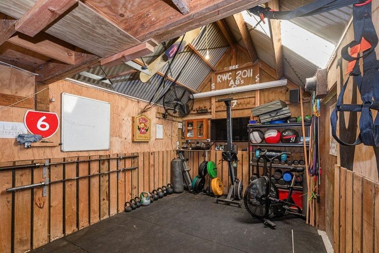 Photo of property in 169 Awa Road, Kumeu, 0891