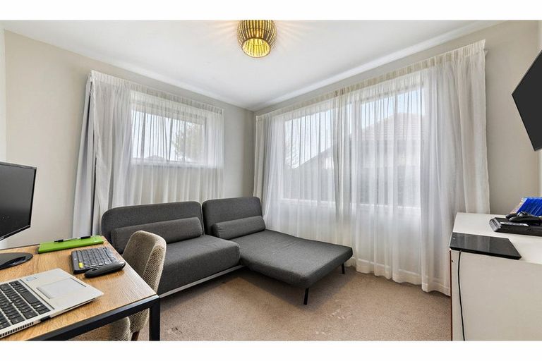 Photo of property in 4 Chevy Place, Hoon Hay, Christchurch, 8025