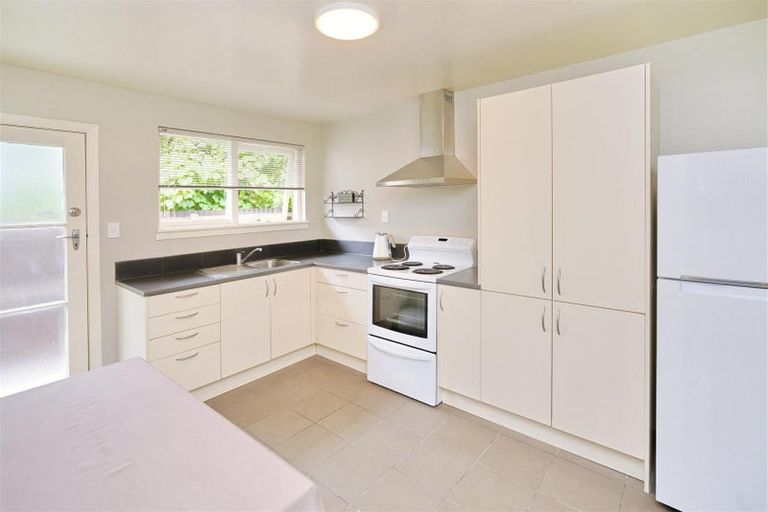 Photo of property in 4/494 Hereford Street, Linwood, Christchurch, 8011