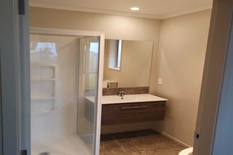 Photo of property in 25 Cowell Crescent, Pyes Pa, Tauranga, 3112