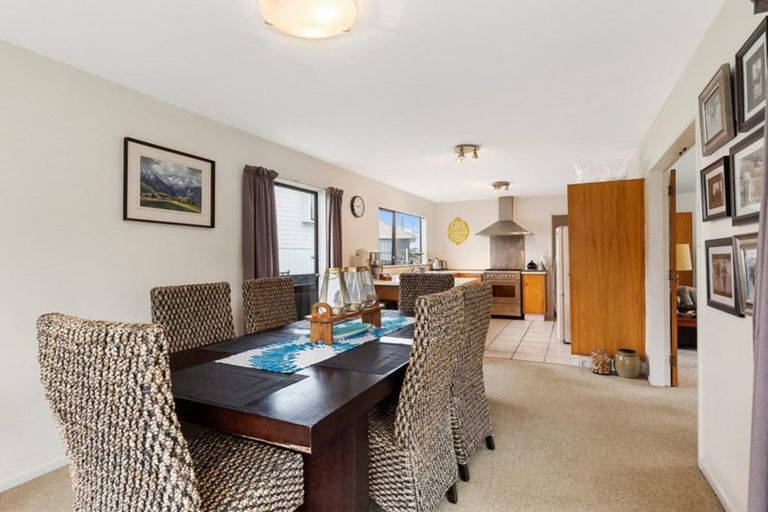 Photo of property in 80 Cortina Avenue, Johnsonville, Wellington, 6037