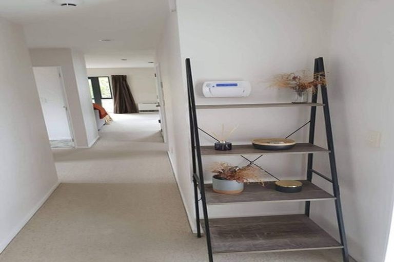 Photo of property in 136b Stokes Valley Road, Stokes Valley, Lower Hutt, 5019