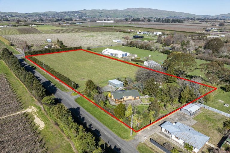 Photo of property in 130 Tollemache Road East, Longlands, Hastings, 4122