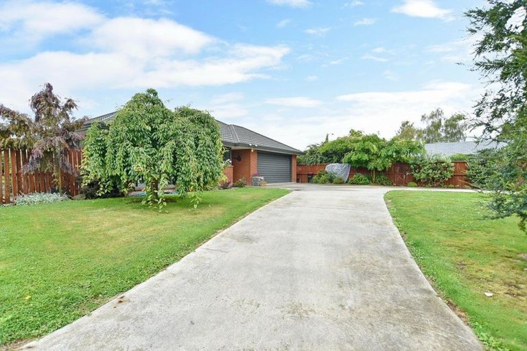 Photo of property in 35 Kingsbury Avenue, Rangiora, 7400