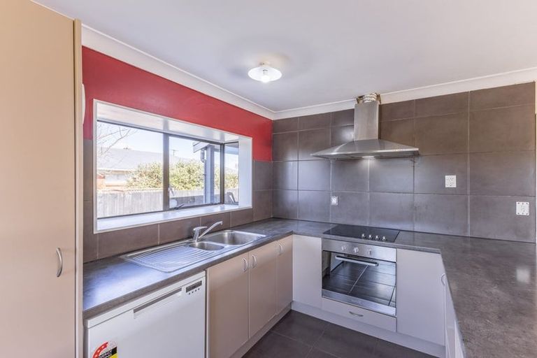 Photo of property in 129a Avalon Drive, Nawton, Hamilton, 3200