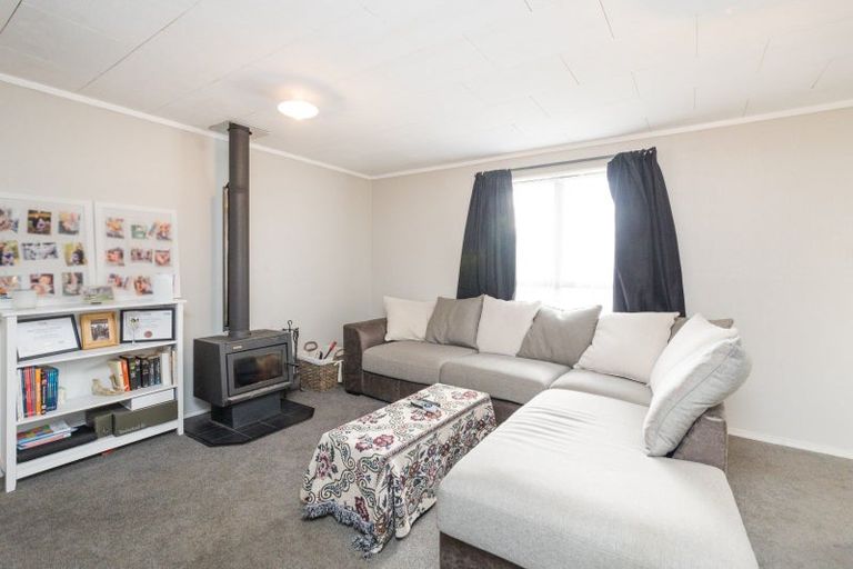 Photo of property in 7 Harding Place, Feilding, 4702
