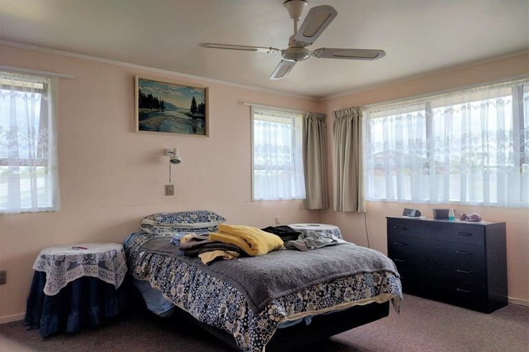 Photo of property in 2 Arohanui Street, Huntly, 3700