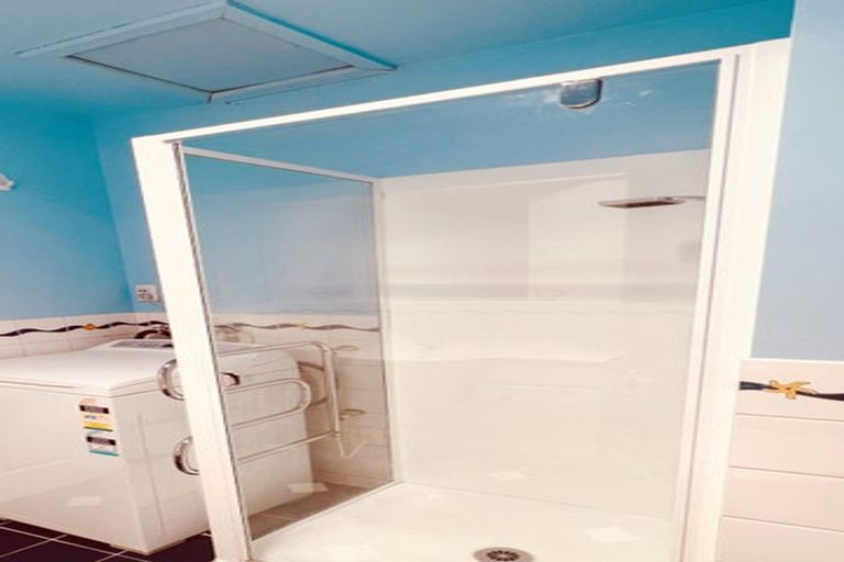 Photo of property in 59 Staveley Street, Avonhead, Christchurch, 8042