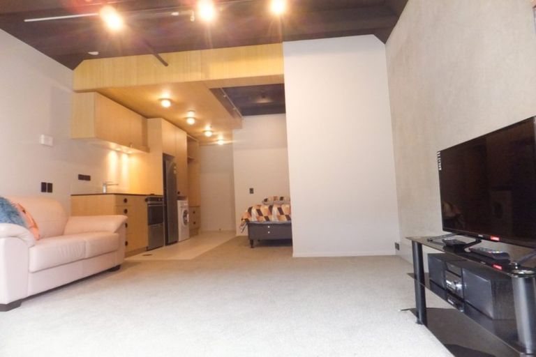 Photo of property in Vedado Apartments, 107/41u Hopper Street, Mount Cook, Wellington, 6011