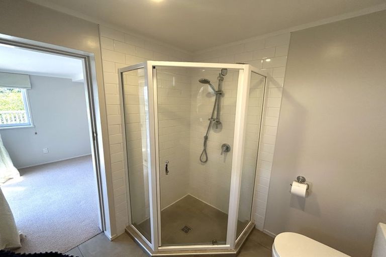 Photo of property in 25 Torwood Road, Khandallah, Wellington, 6035