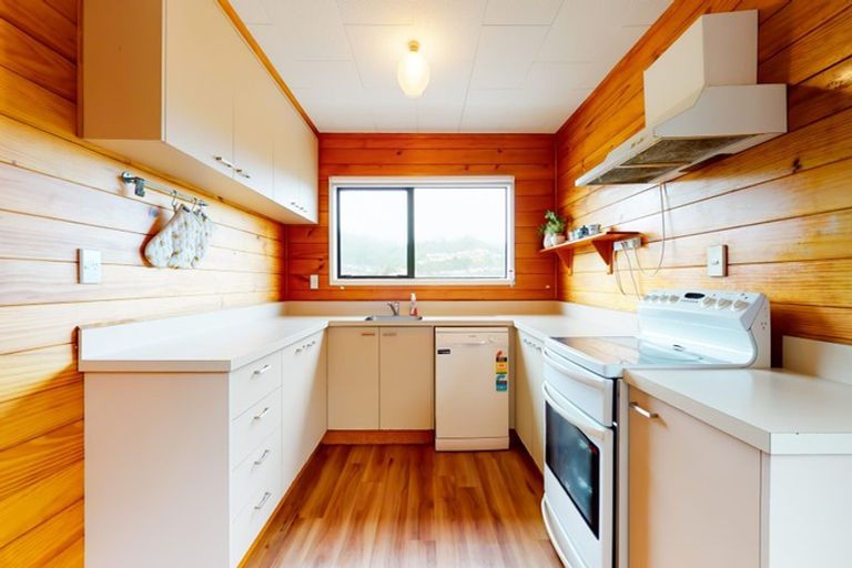 Photo of property in 33a Bould Street, Johnsonville, Wellington, 6037