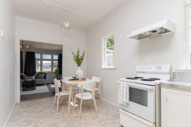 Photo of property in 14 Watsons Road, Te Ore Ore, Masterton, 5886