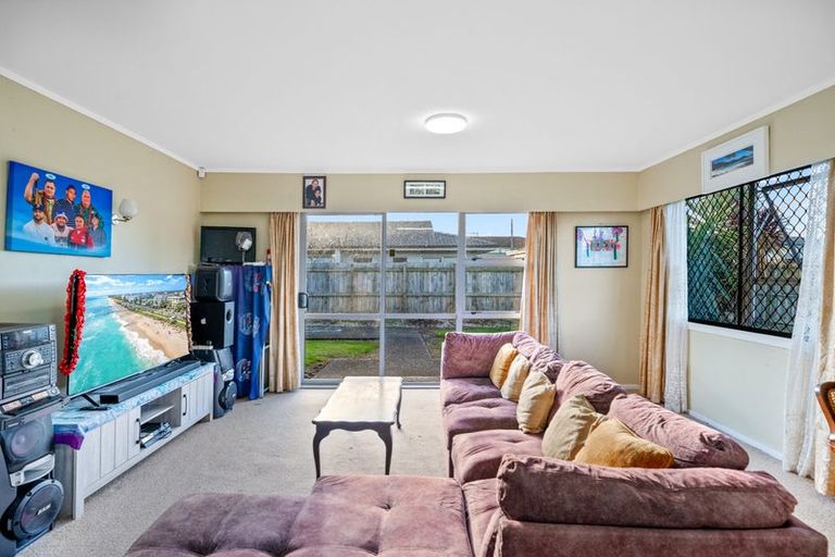 Photo of property in 4/24 Robertson Road, Favona, Auckland, 2024