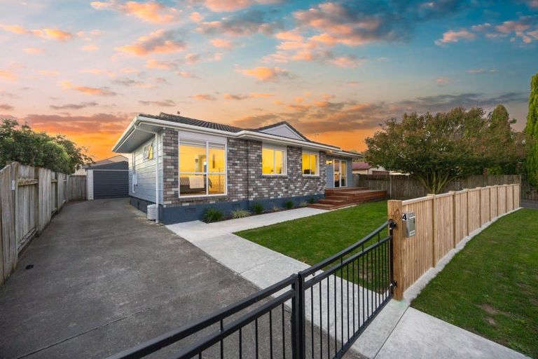 Photo of property in 4 Emmerdale Mews, Highbury, Palmerston North, 4412