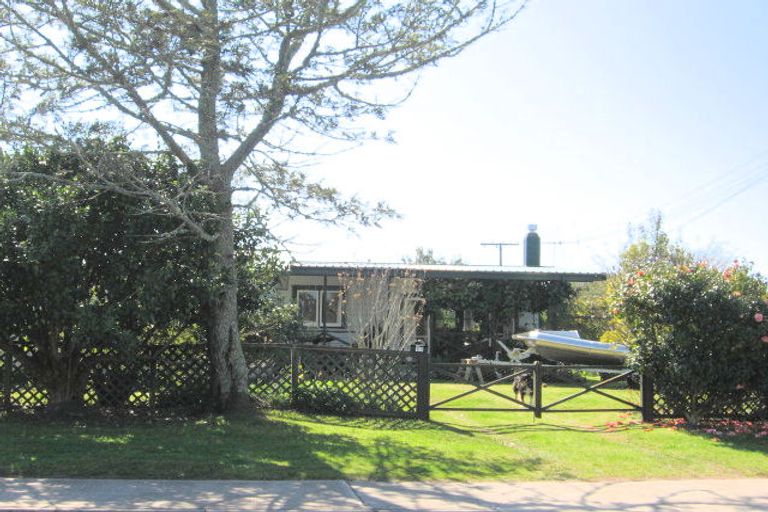 Photo of property in 11 Dundas Street, Whitianga, 3510