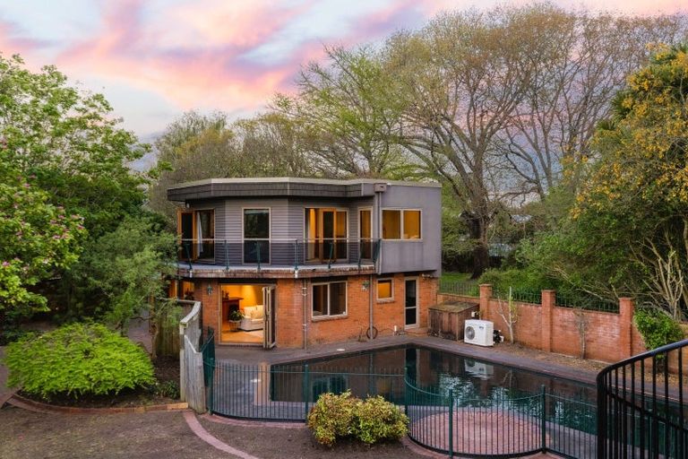 Photo of property in 343 River Road, Claudelands, Hamilton, 3214