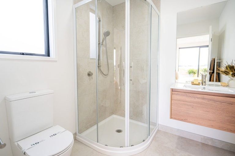 Photo of property in 43 Hinaki Street, Poike, Tauranga, 3112