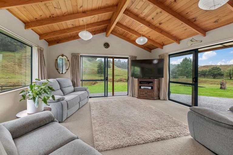 Photo of property in 1382 No 3 Road, Te Puke, 3183