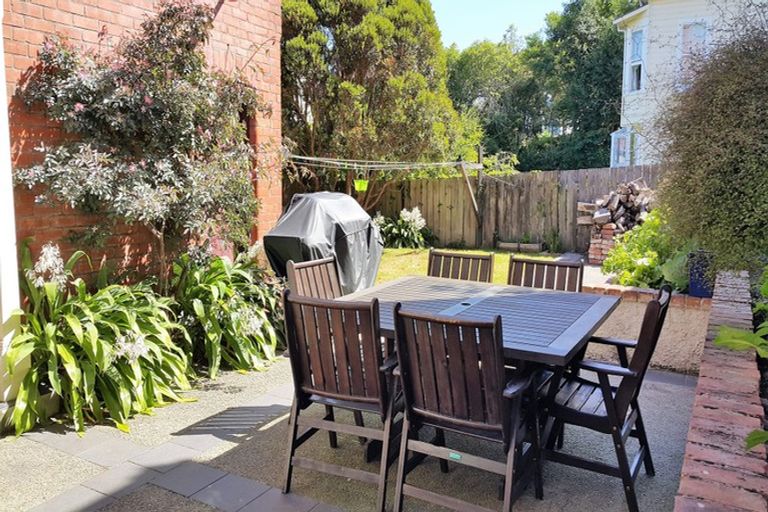 Photo of property in 311 Stuart Street, Dunedin Central, Dunedin, 9016