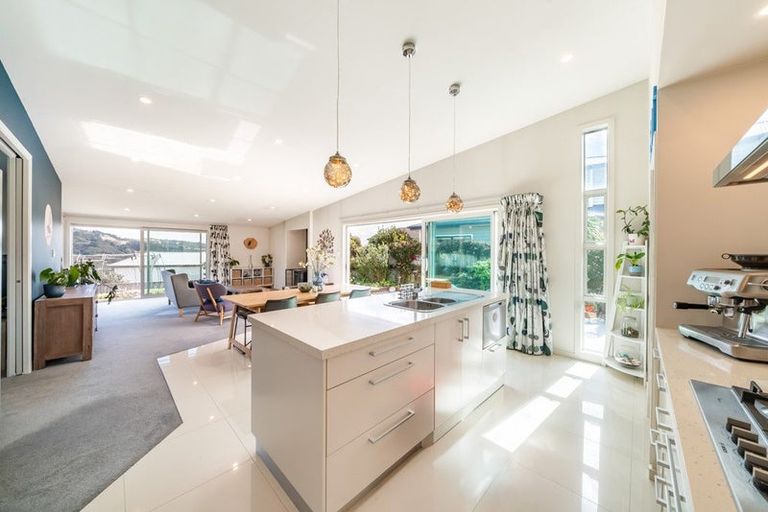 Photo of property in 9 Semaphore Lane, Whitby, Porirua, 5024