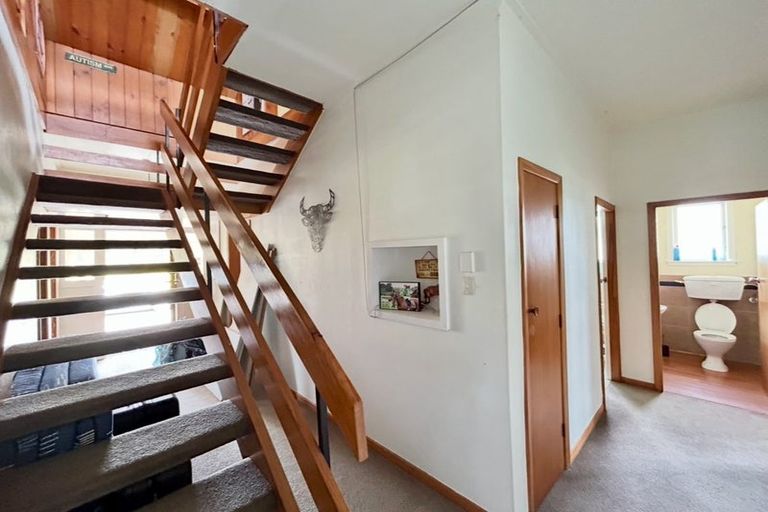 Photo of property in 814 Roberts Line, Bunnythorpe, Palmerston North, 4478