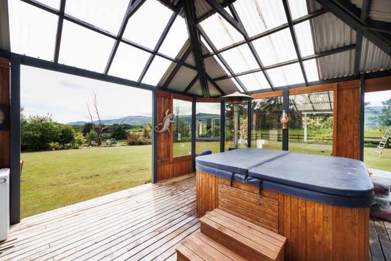 Photo of property in 71 Engles Road, Shannon, 4821