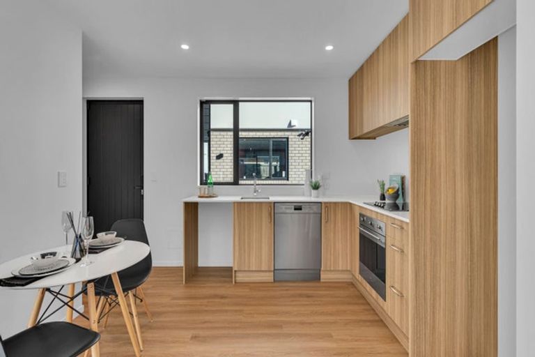 Photo of property in 9/112 Aldwins Road, Phillipstown, Christchurch, 8062
