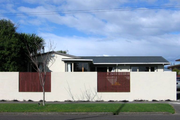 Photo of property in 74 Long Melford Road, Awapuni, Palmerston North, 4412