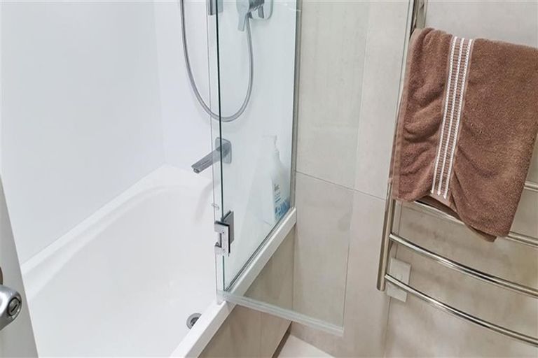 Photo of property in 19 Horo Road, Flat Bush, Auckland, 2019