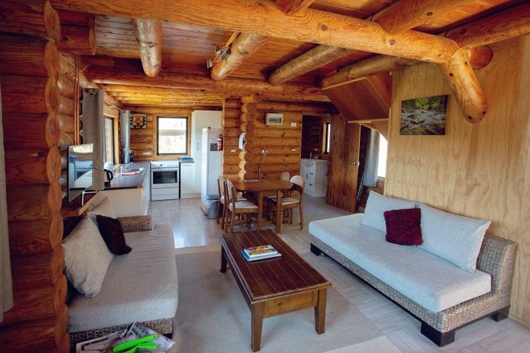 Photo of property in 5 Mount Lyford Avenue, Lyford, Waiau, 7395