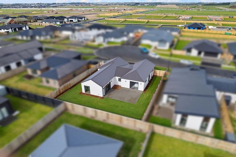 Photo of property in 11 Coney Place, Rolleston, 7614