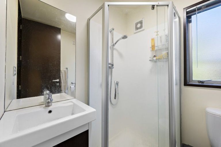 Photo of property in 8p Finlay Terrace, Mount Cook, Wellington, 6021