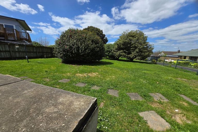 Photo of property in 40 Evans Road, Weymouth, Auckland, 2103